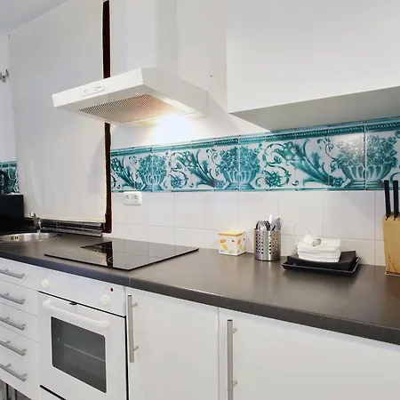 J&e Center Apartment