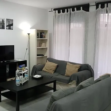 Apartment J&e Center