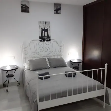 Apartment J&e Center