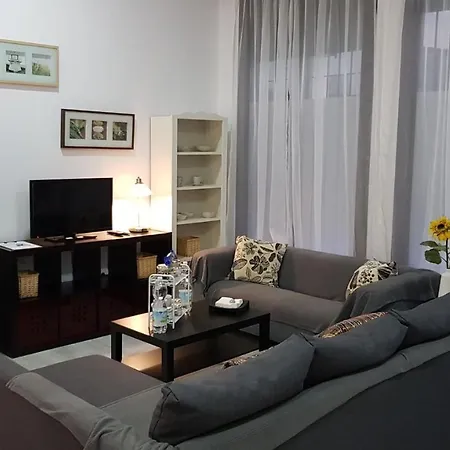 Apartment J&e Center
